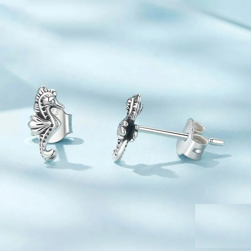 Boucles d'oreilles clous en argent S925 – Élégance marine