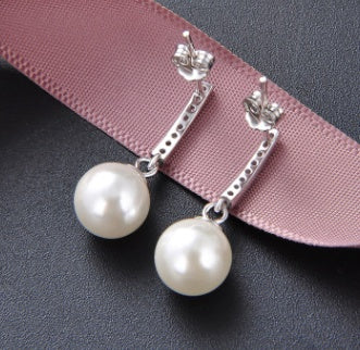 Boucles d'oreilles en argent sterling 925 et zircon , Élégance et raffinement