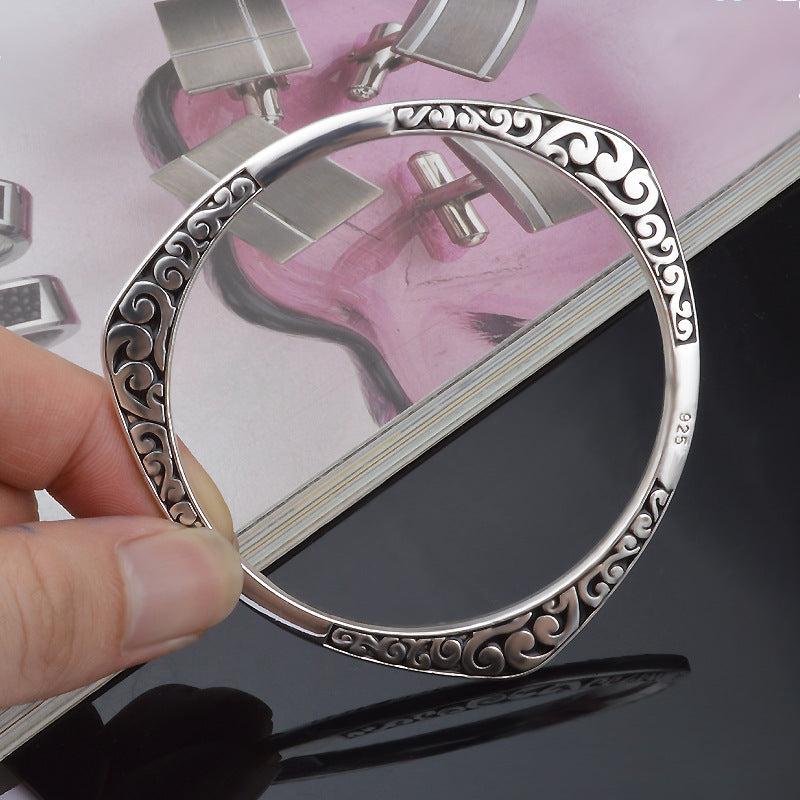 Bracelet Triangle Noir en Argent Thaïlandais