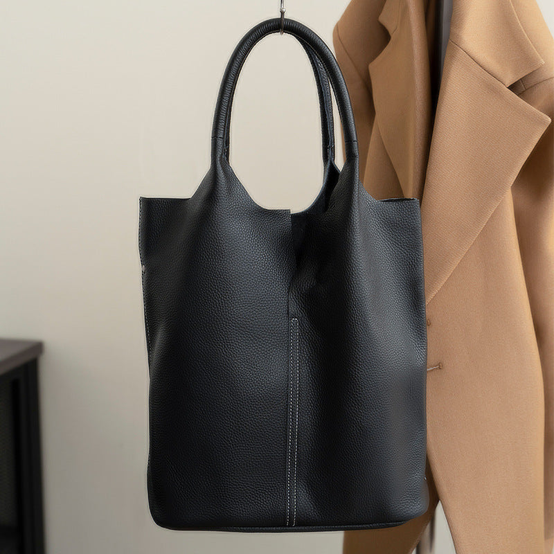 Sac à Main Tote en Cuir Souple pour Femme - Style Minimaliste Urbain