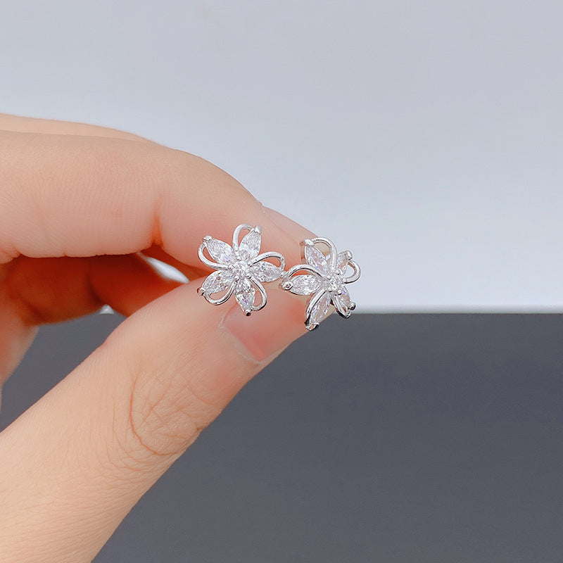 Boucles d'oreilles en argent 925, fleur zirconium