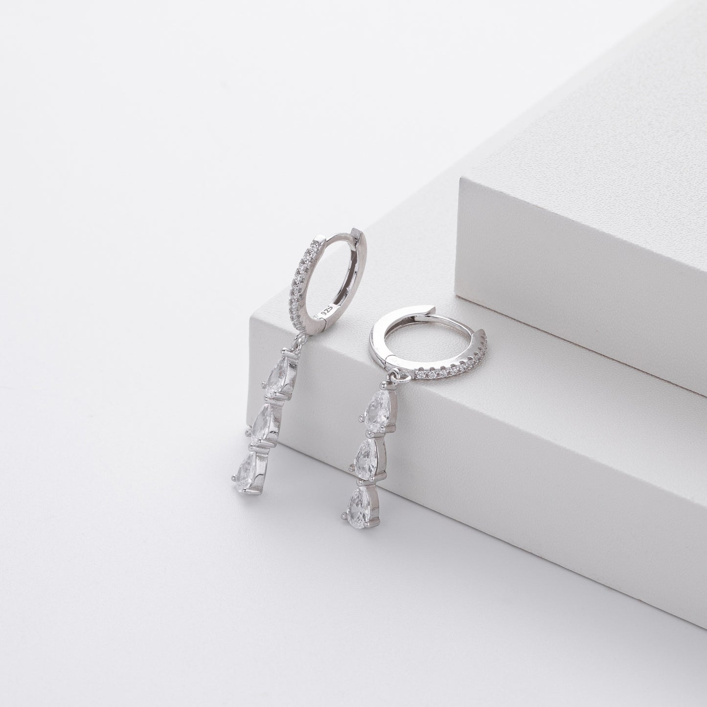 Boucles d'oreilles goutte élégantes
