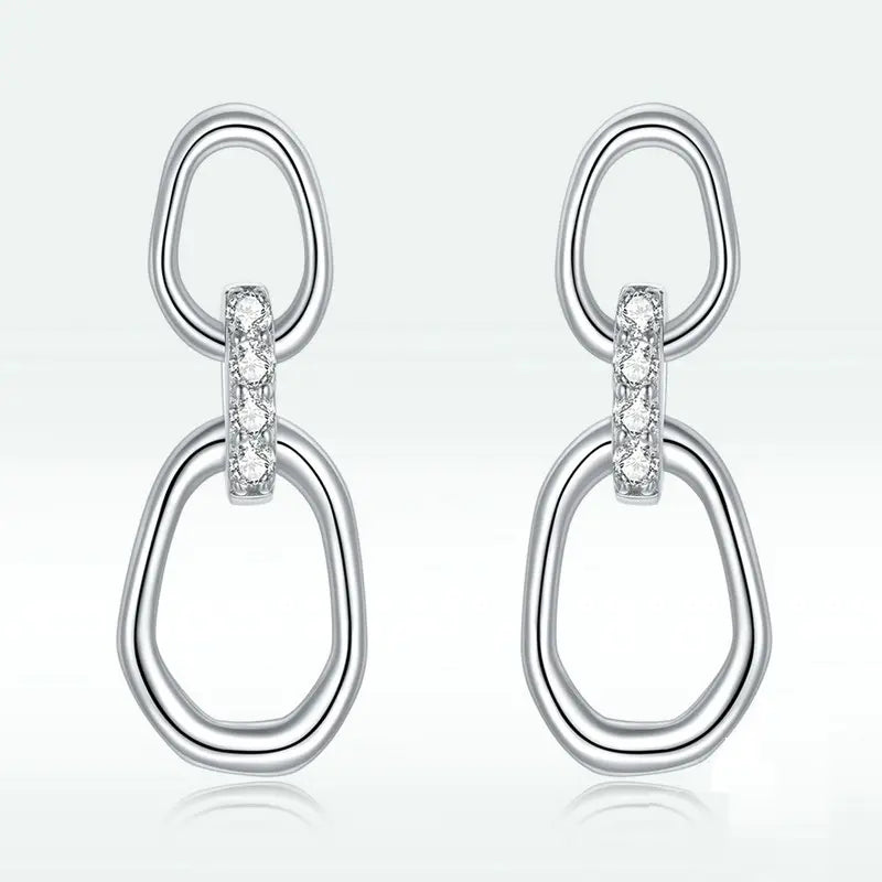 Boucles d'oreilles géométriques en argent S925 avec cristal blanc