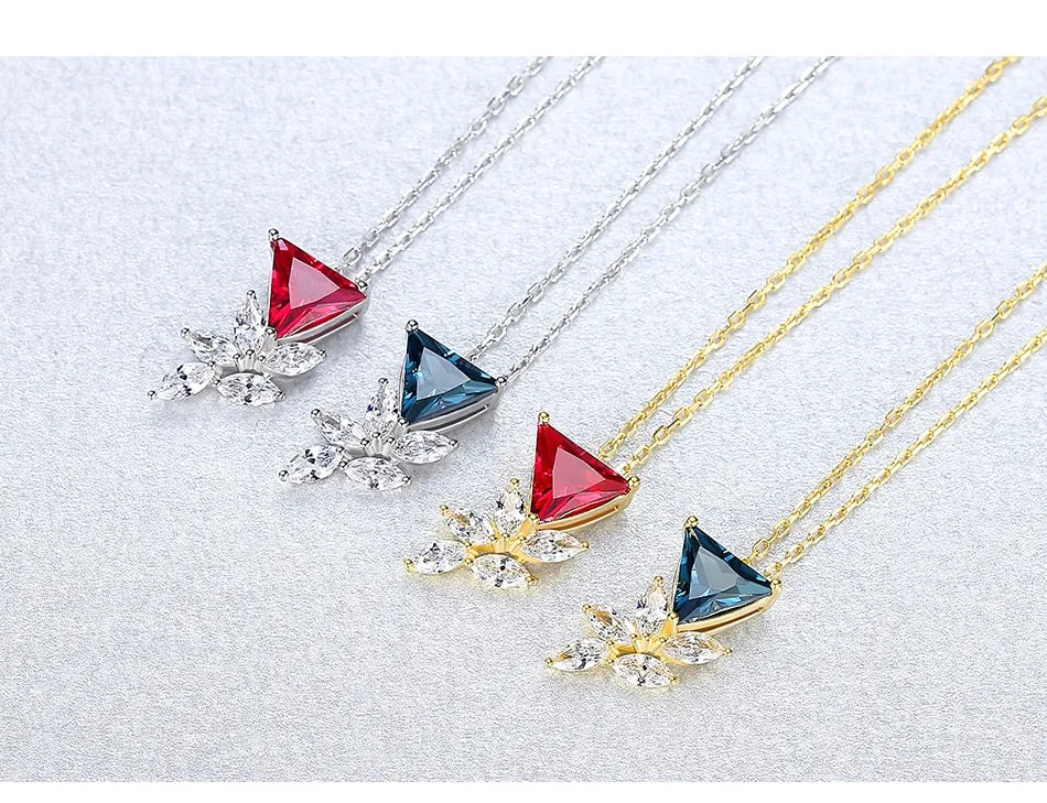 Collier en Argent S925 avec Pendentif Triangle Fleur