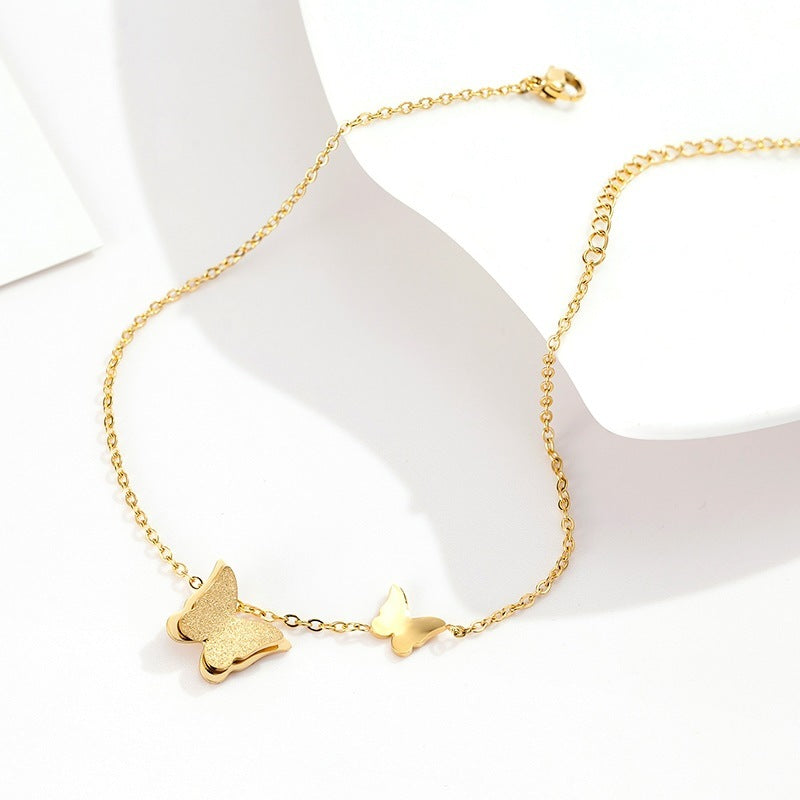 Bracelet de Cheville Papillon en Acier Titane – Élégance Minimaliste