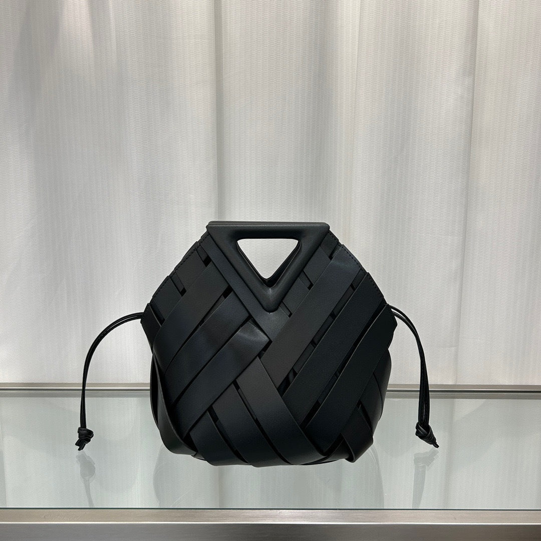 Sac Bandoulière Femme en Cuir Véritable – Fermeture Magnétique Triangulaire
