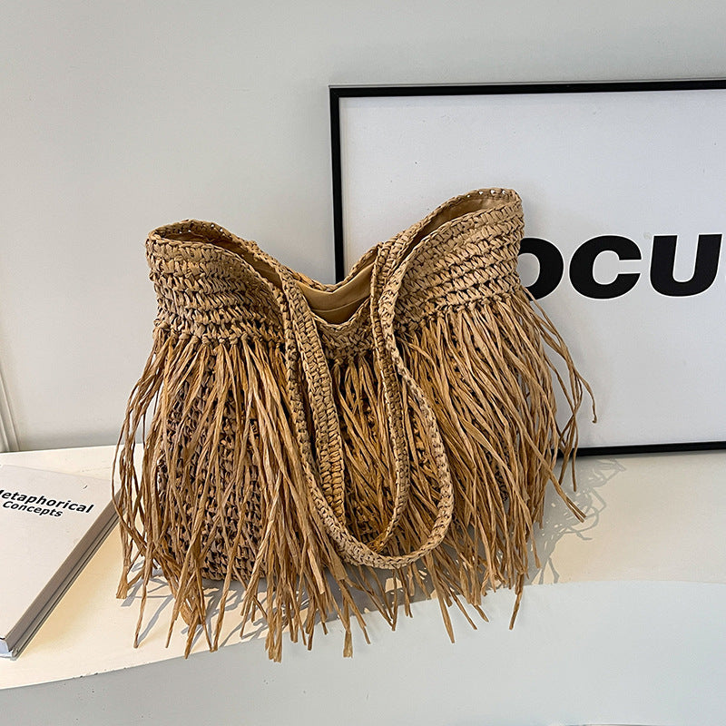 Sac Bohème Chic Femme en Paille – Grand Sac Été / Plage avec Franges