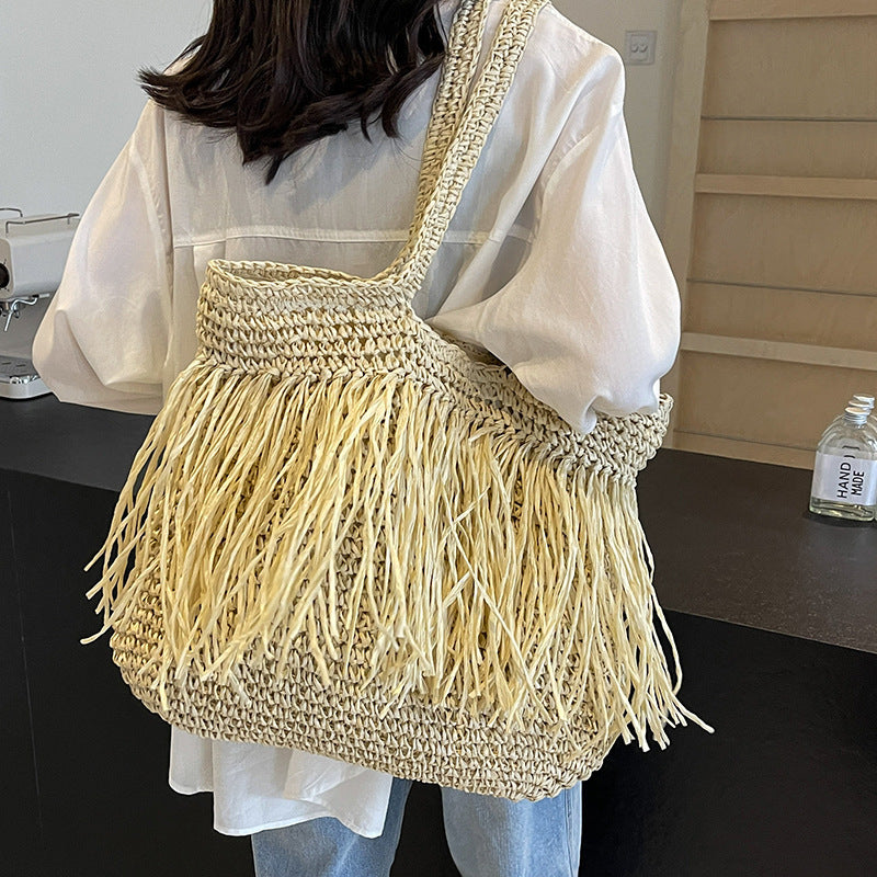 Sac Bohème Chic Femme en Paille – Grand Sac Été / Plage avec Franges