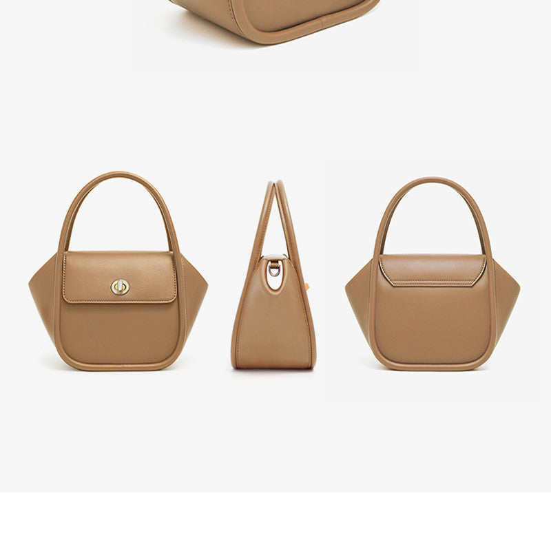 Sac fourre-tout en cuir à forme d'aile avec boucle