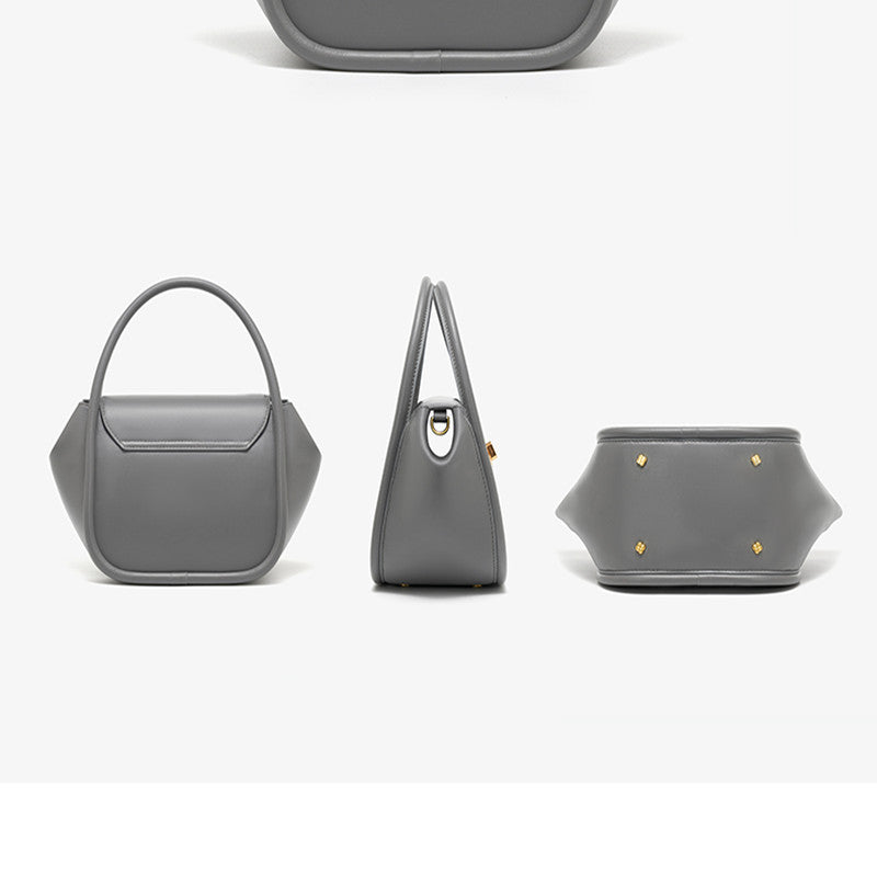 Sac fourre-tout en cuir à forme d'aile avec boucle