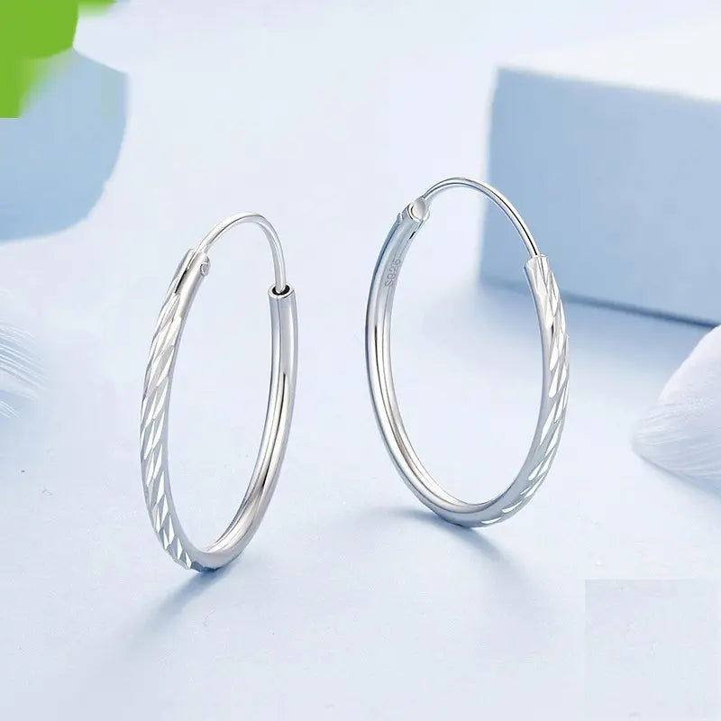 Boucles d'oreilles Créoles Minimalistes en argent 925