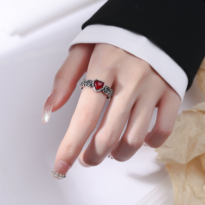 Bague Vintage en Argent S925 – Cœur en Zircon Rouge