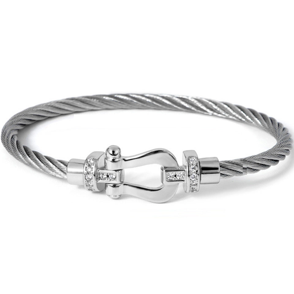 Bracelet Fer à Cheval en Titane – Élégance et Résistance